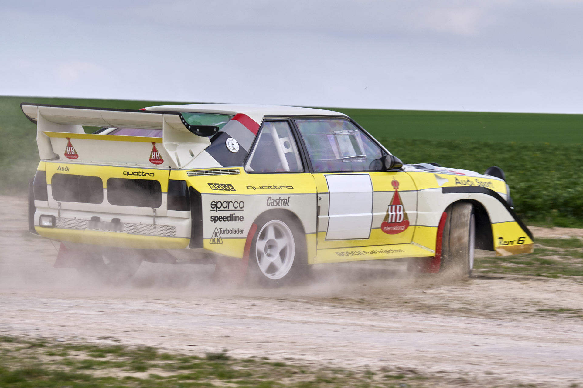 Audi quattro s1 rally